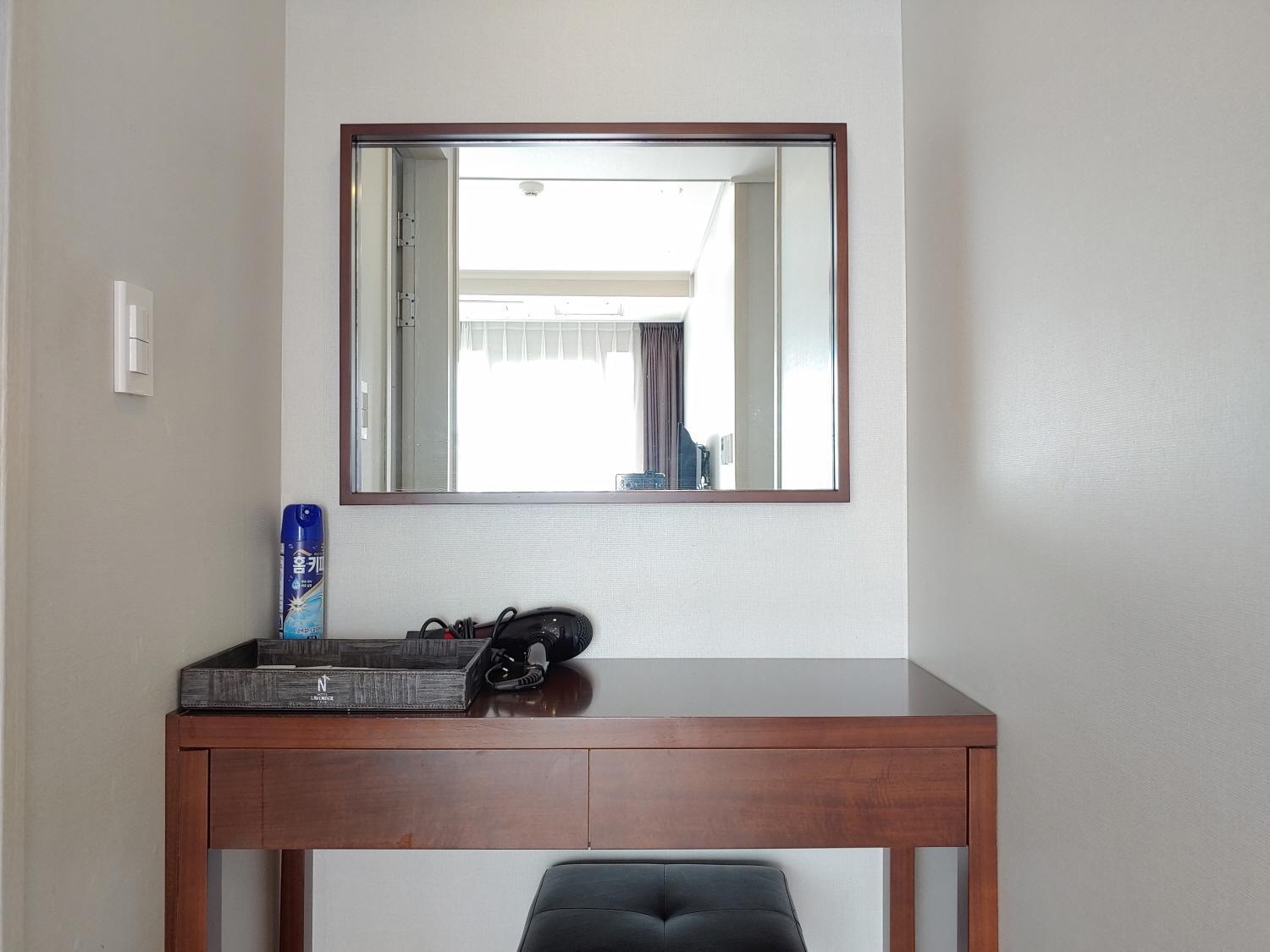 Jeju Lavender Hotel Seogwipo Zewnętrze zdjęcie
